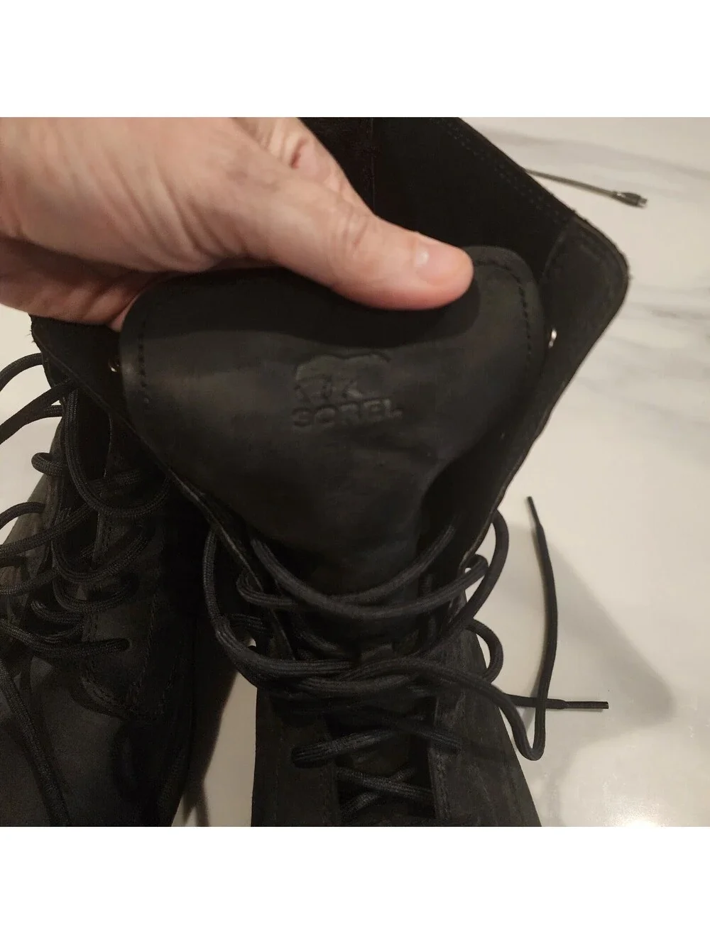 SOREL Men’s Hi-Line Waterproof Lace-Up Boots Black Leather 13